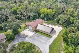 6400 Forestwood Dr E, Lakeland, FL 33811 - Photo 8