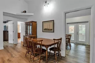 6400 Forestwood Dr E, Lakeland, FL 33811 - Photo 10