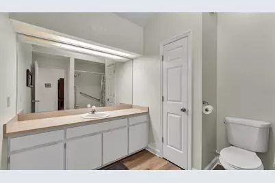 6400 Forestwood Drive E, Lakeland, FL 33811 - Photo 36