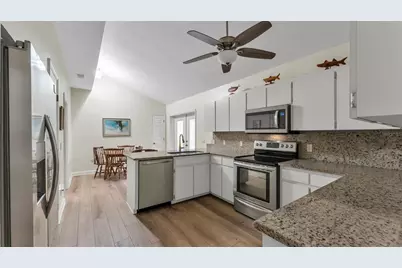 6400 Forestwood Drive E, Lakeland, FL 33811 - Photo 14