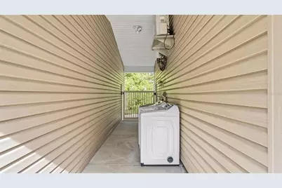 6400 Forestwood Drive E, Lakeland, FL 33811 - Photo 40