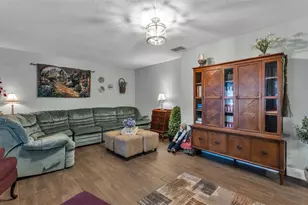 64 Pine Forest Dr, Haines City, FL 33844 - Photo 12