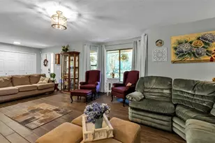 64 Pine Forest Dr, Haines City, FL 33844 - Photo 10