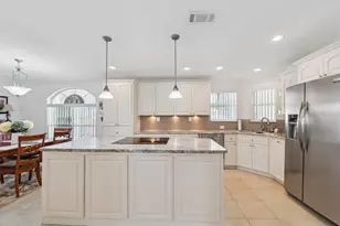 6636 Westchester Dr NE, Winter Haven, FL 33881 - Photo 16