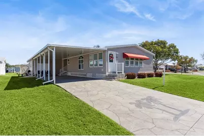 6636 Westchester Drive NE, Winter Haven, FL 33881 - Photo 2