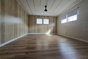 1805 Blue Lake Dr, Lakeland, FL 33801 - Photo 12