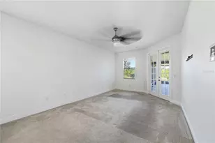 3950 Sunset Lake Dr, Lakeland, FL 33810 - Photo 8