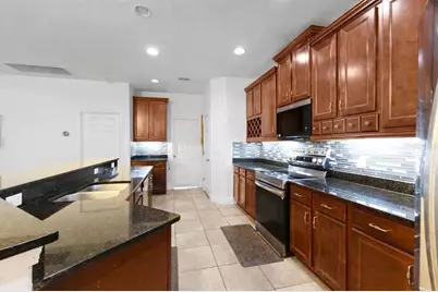 3950 Sunset Lake Drive, Lakeland, FL 33810 - Photo 4