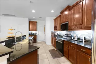 3950 Sunset Lake Dr, Lakeland, FL 33810 - Photo 4