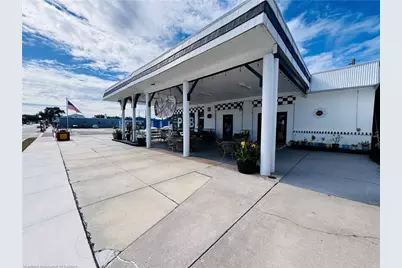 407 N Ridgewood Drive, Sebring, FL 33870 - Photo 10