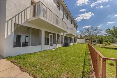 1942 Oasis Boulevard #1942, Sebring, FL 33870 - Photo 8