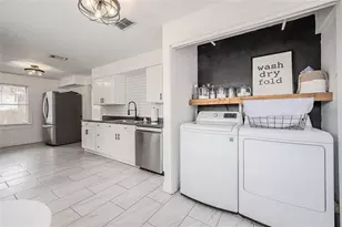 402 E Poinsettia St, Lakeland, FL 33803 - Photo 12