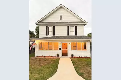 402 E Poinsettia Street, Lakeland, FL 33803 - Photo 1