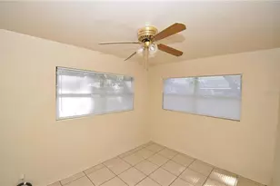 820 Golden Rule Ct N, Lakeland, FL 33803 - Photo 8