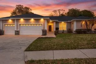 5440 Bloomfield Blvd, Lakeland, FL 33810 - Photo 1