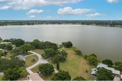 21 Lake Avenue, Winter Haven, FL 33880 - Photo 8