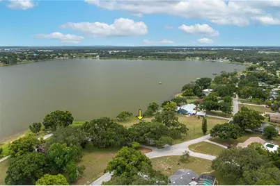 21 Lake Avenue, Winter Haven, FL 33880 - Photo 6