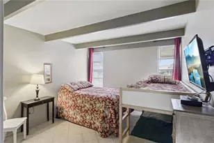 1703 Club Cir, Lakeshore, FL 33854 - Photo 12