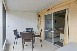 1703 Club Cir, Lakeshore, FL 33854 - Photo 16