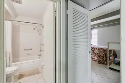 1703 Club Circle, Lakeshore, FL 33854 - Photo 14