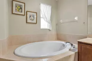 3850 Serenade Ln, Lakeland, FL 33811 - Photo 24