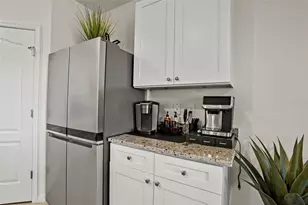 5740 Grey Granite Wy, Lakeland, FL 33811 - Photo 8