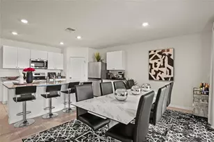 5740 Grey Granite Wy, Lakeland, FL 33811 - Photo 10