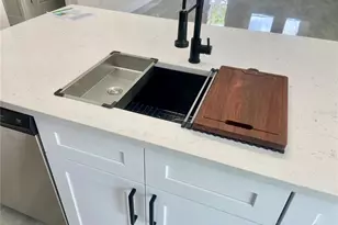 619 Aston Martin Dr, Sebring, FL 33872 - Photo 12