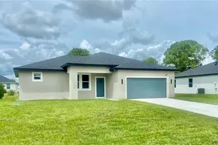 619 Aston Martin Dr, Sebring, FL 33872 - Photo 1