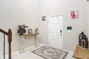 2881 Misty Marble Dr, Zephyrhills, FL 33540 - Photo 4