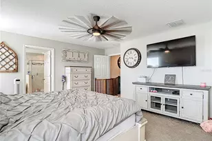 2881 Misty Marble Dr, Zephyrhills, FL 33540 - Photo 50