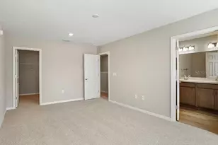 290 Chesapeake Dr, Saint Cloud, FL 34771 - Photo 6