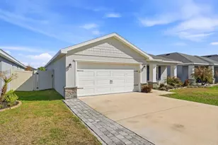 608 Vittorio Dr, Winter Haven, FL 33884 - Photo 2