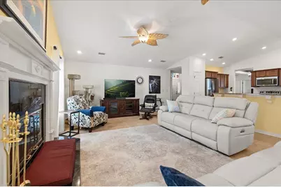 1254 Timberidge Loop S, Lakeland, FL 33809 - Photo 4