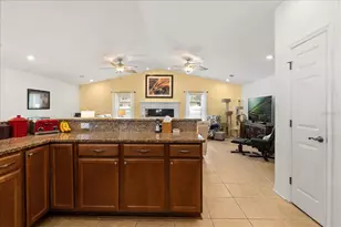 1254 Timberidge Loop S, Lakeland, FL 33809 - Photo 16