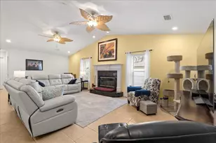 1254 Timberidge Loop S, Lakeland, FL 33809 - Photo 6