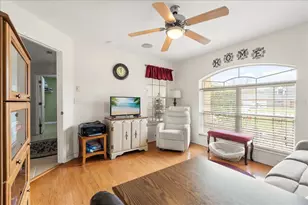 1254 Timberidge Loop S, Lakeland, FL 33809 - Photo 10