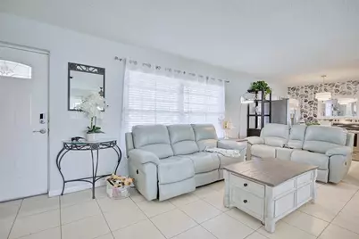 4131 Bianca Street, Sebring, FL 33872 - Photo 4
