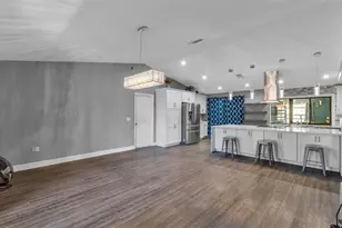 6231 Forestwood Dr W, Lakeland, FL 33811 - Photo 10