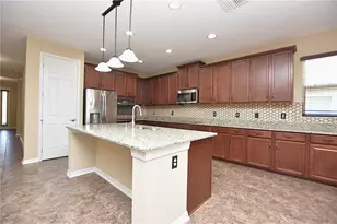 3949 Aquilla Dr, Lakeland, FL 33810 - Photo 4