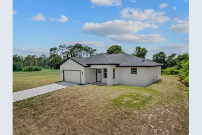 703 Aston-Martin Drive, Sebring, FL 33872 - Photo 2