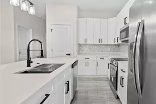 703 Aston Martin Dr, Sebring, FL 33872 - Photo 6
