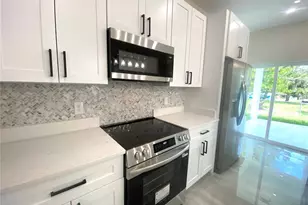 703 Aston Martin Dr, Sebring, FL 33872 - Photo 12