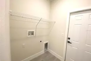 703 Aston Martin Dr, Sebring, FL 33872 - Photo 16