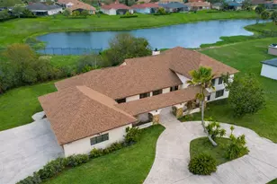 513 Bar Dr, Poinciana, FL 34759 - Photo 4