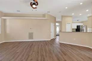 2743 Berkford Cir, Lakeland, FL 33810 - Photo 16