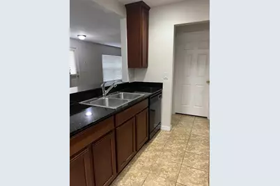 5444 River Rock Road, Lakeland, FL 33809 - Photo 4