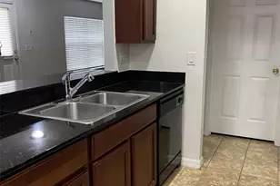 5444 River Rock Rd, Lakeland, FL 33809 - Photo 4