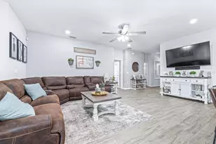 1023 Corso Dr, Winter Haven, FL 33884 - Photo 12