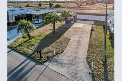 4905 Shore Line Drive, Polk City, FL 33868 - Photo 4